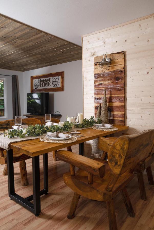 Remodelled Cabin! Great Location! 세비어빌 외부 사진